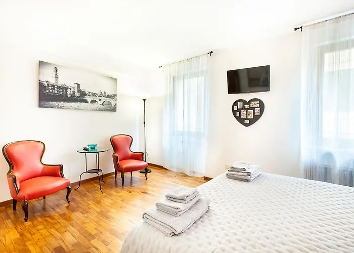 Al Vecchio Castello * Verona